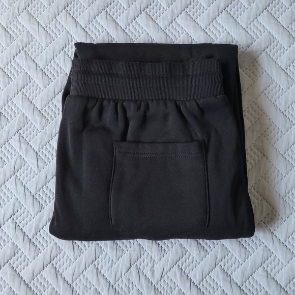 Men's Fleece Black Jogger Pants - Picture 6 of 8